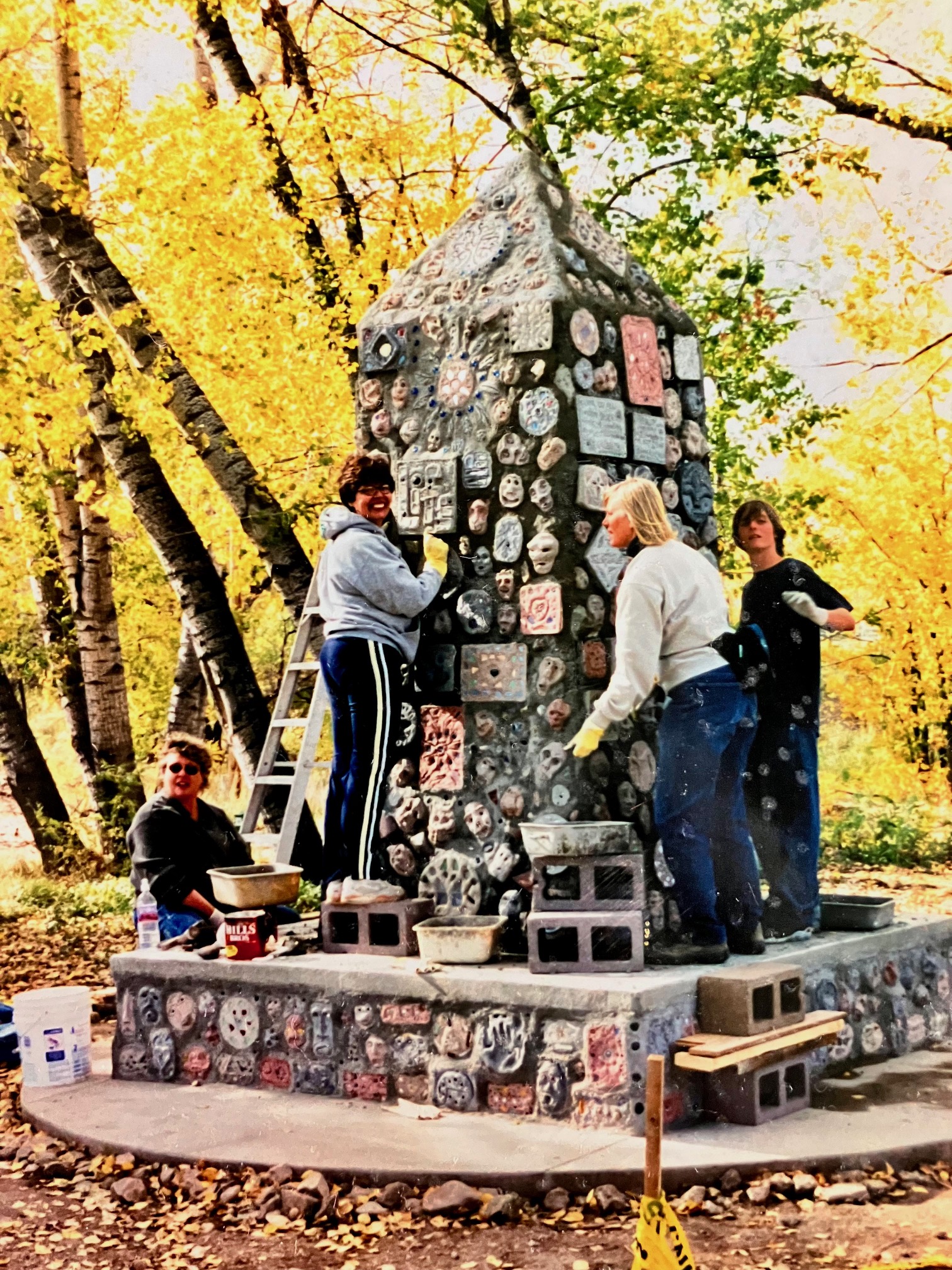 Obelisk volunteers WGCP